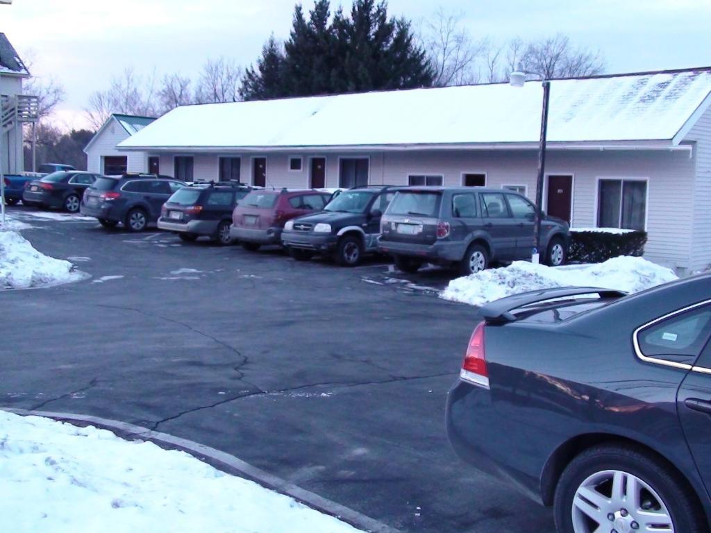 Highlander Inn Rutland Eksteriør bilde