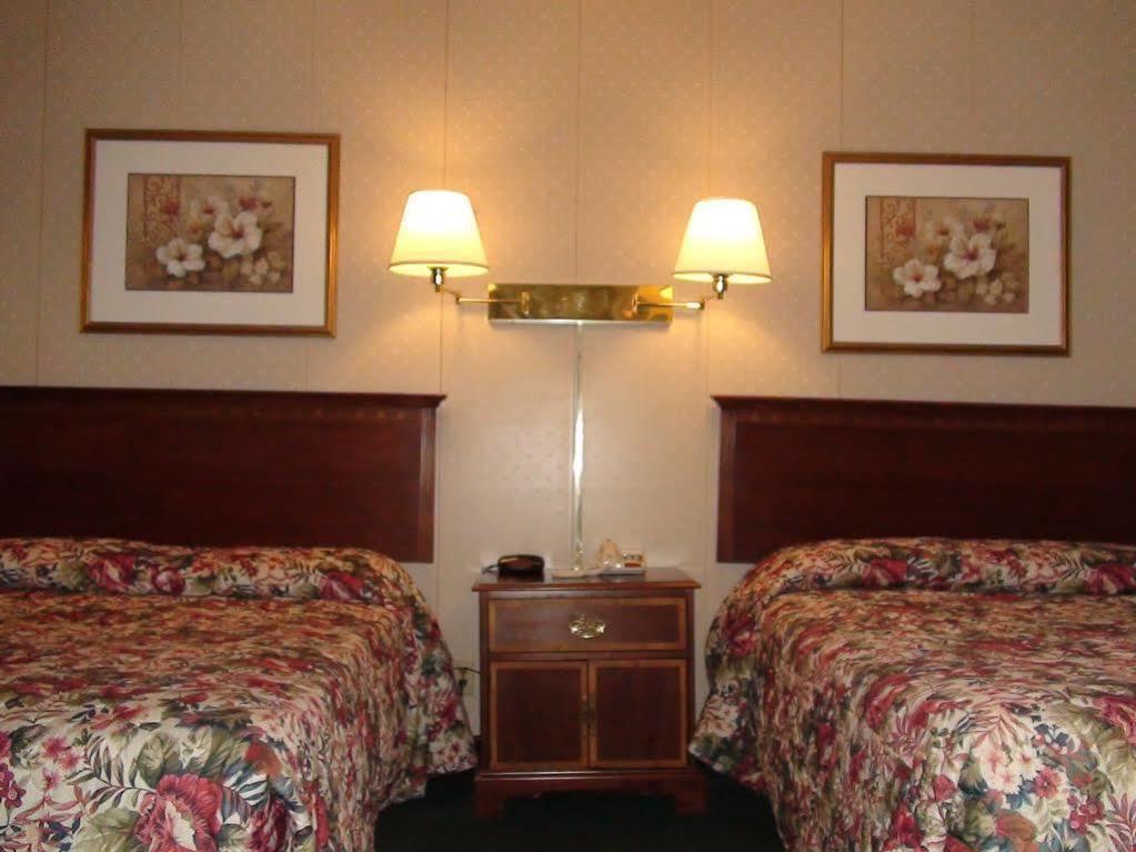 Highlander Inn Rutland Eksteriør bilde