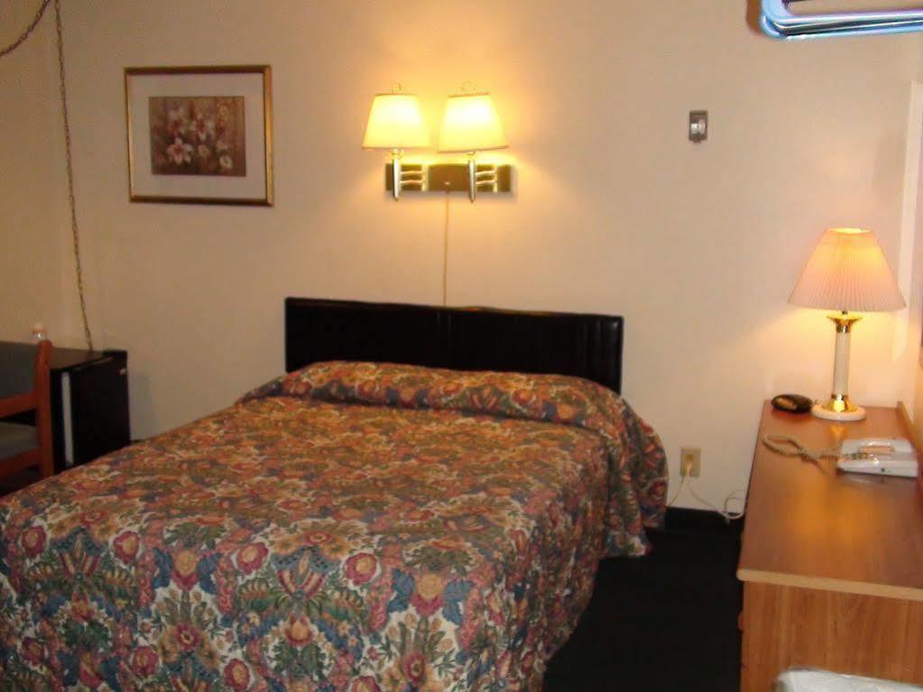 Highlander Inn Rutland Eksteriør bilde