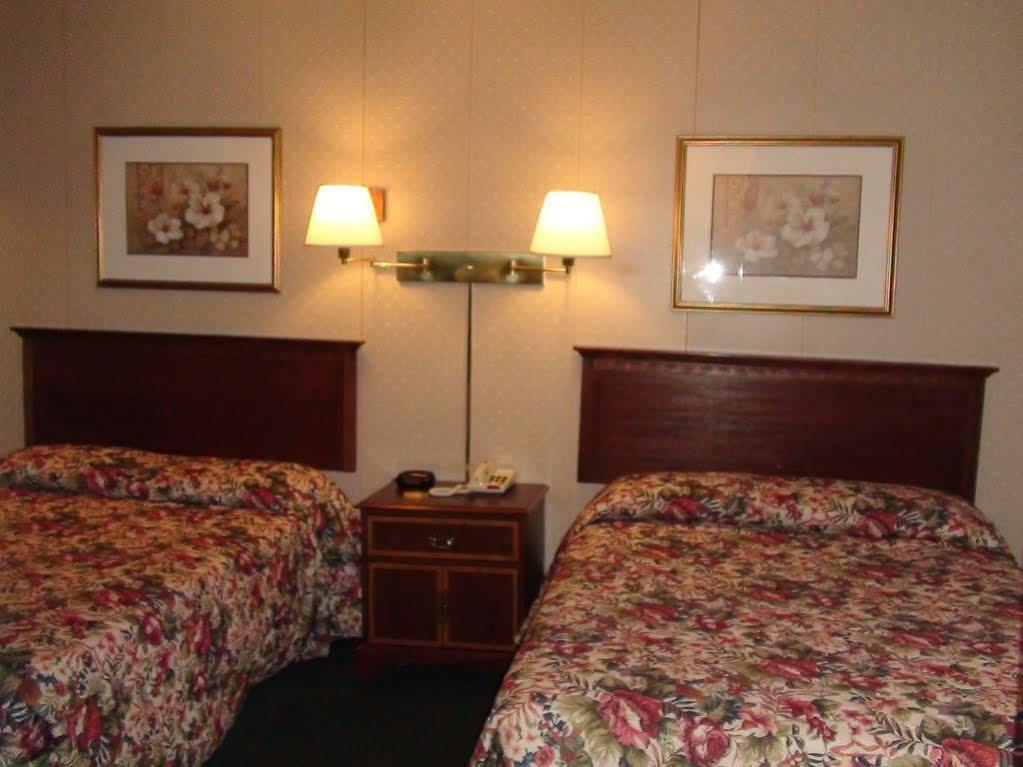 Highlander Inn Rutland Eksteriør bilde